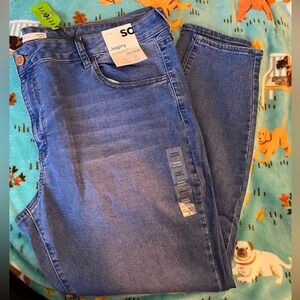 Juniors Low Rise Jeggings